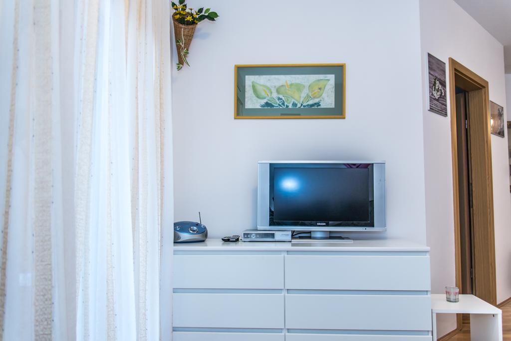 אוסילק Apartment Flores מראה חיצוני תמונה