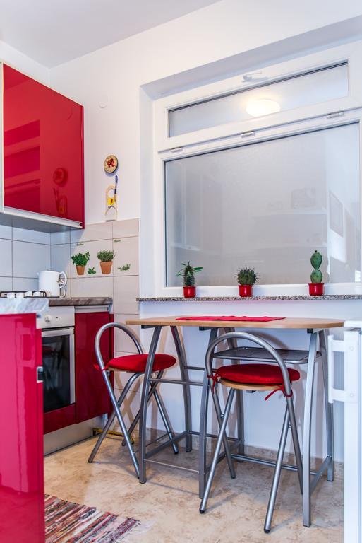 אוסילק Apartment Flores מראה חיצוני תמונה