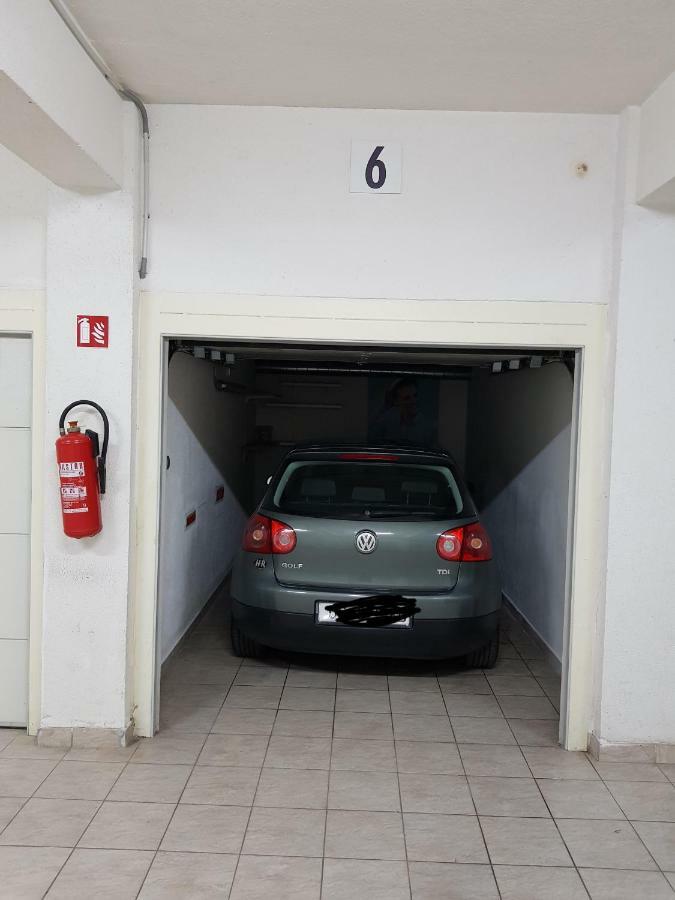 אוסילק Apartment Flores מראה חיצוני תמונה